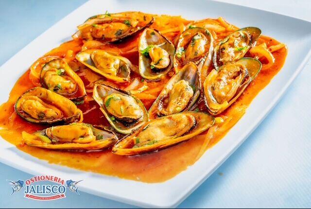 Mejillones Al Chipotle